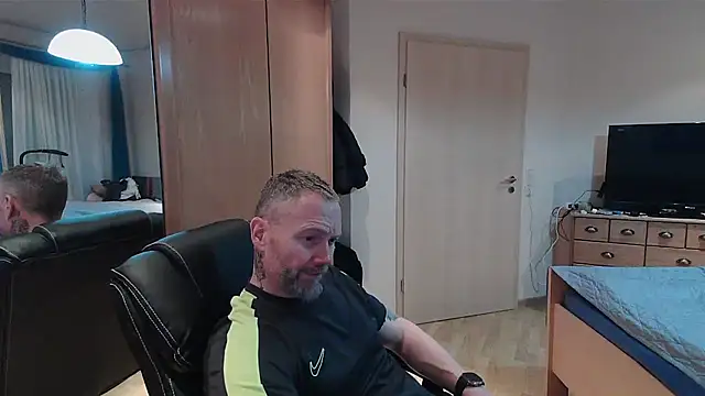 Rockburg online show from 03-27-26, 01:33