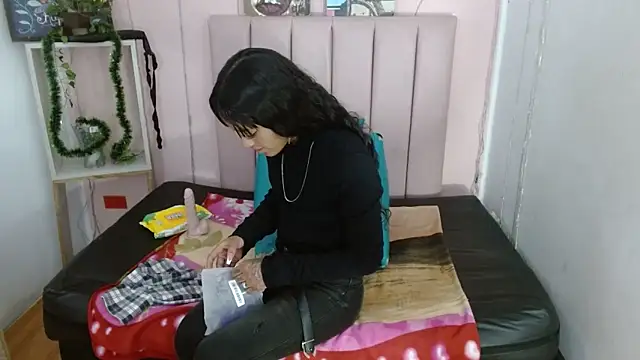 camilawilliams707rs online show from 04-01-26, 04:02