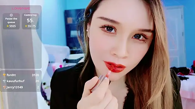 HU131452 online show from 12-11-24, 11:32