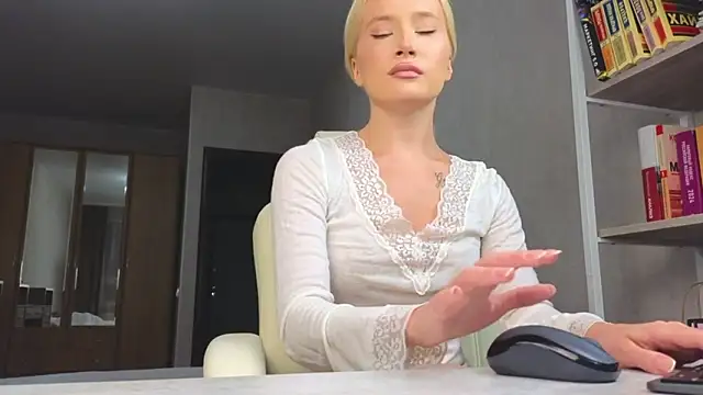 Marietta Castro online show from 02-26-26, 02:49