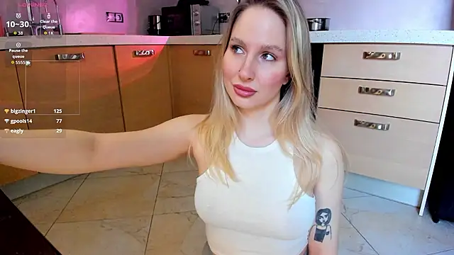 AnnLevine online show from 03-11-26, 01:39