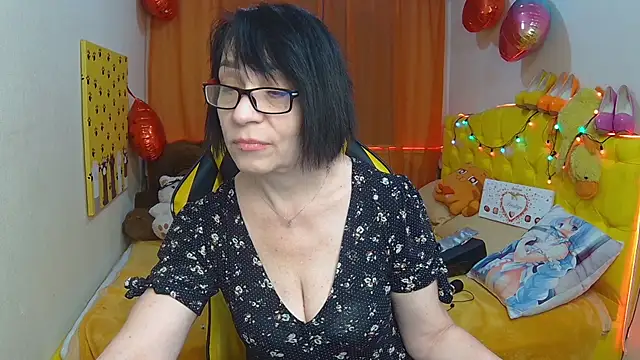 Snapshot of SandraHormas chatting on 03-05-25, 11:06 SandraHormas online show from 03-05-25, 11:06