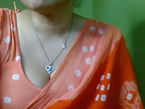 Snapshot of LOVERIAKOL chatting on 03-17-26, 06:33 LOVERIAKOL online show from 03-17-26, 06:33