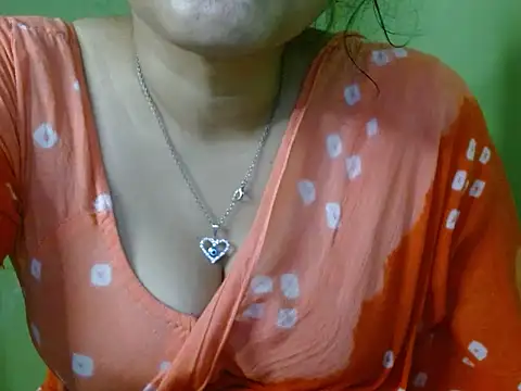 Snapshot of LOVERIAKOL chatting on 03-19-26, 06:56 LOVERIAKOL online show from 03-19-26, 06:56