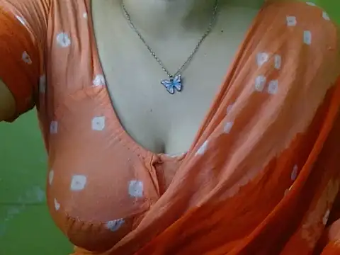 LOVERIAKOL online show from 07-14-26, 10:21