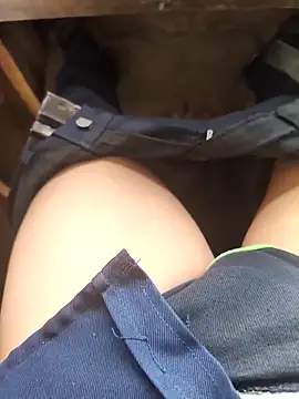 Snapshot of BustedKeeping chatting on 04-14-26, 05:02 BustedKeeping online show from 04-14-26, 05:02