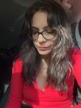 Snapshot of BeautifulMesss chatting on 01-13-26, 04:56 BeautifulMesss online show from 01-13-26, 04:56