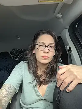 Snapshot of BeautifulMesss chatting on 02-24-26, 05:44 BeautifulMesss online show from 02-24-26, 05:44