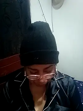 Snapshot of sorbetico_perverse chatting on 12-15-25, 12:42 sorbetico perverse online show from 12-15-25, 12:42