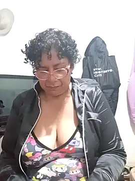 Snapshot of sorbetico_perverse chatting on 03-15-26, 12:38 sorbetico perverse online show from 03-15-26, 12:38