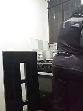 Snapshot of sorbetico_perverse chatting on 03-17-26, 01:10 sorbetico perverse online show from 03-17-26, 01:10