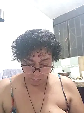 Snapshot of sorbetico_perverse chatting on 04-15-26, 01:23 sorbetico perverse online show from 04-15-26, 01:23