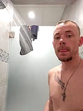 Snapshot of dadyyD95 chatting on 02-02-25, 02:34 dadyyD95 online show from 02-02-25, 02:34