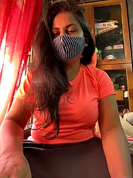 HaaniKaur online show from 11-17-25, 07:36