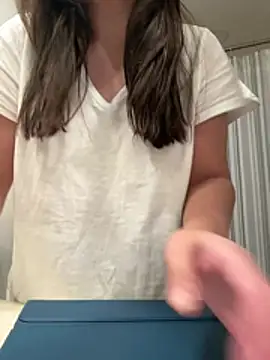 Snapshot of xLadyScarlettx chatting on 01-16-26, 03:10 xLadyScarlettx online show from 01-16-26, 03:10