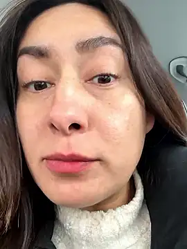 Snapshot of xLadyScarlettx chatting on 01-17-26, 08:23 xLadyScarlettx online show from 01-17-26, 08:23