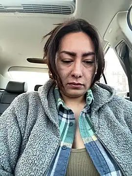 Snapshot of xLadyScarlettx chatting on 02-14-26, 03:53 xLadyScarlettx online show from 02-14-26, 03:53