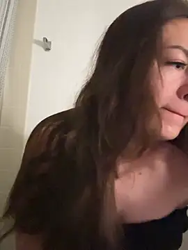 Snapshot of xLadyScarlettx chatting on 03-26-26, 02:39 xLadyScarlettx online show from 03-26-26, 02:39