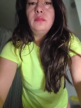 Snapshot of xLadyScarlettx chatting on 04-13-26, 03:23 xLadyScarlettx online show from 04-13-26, 03:23