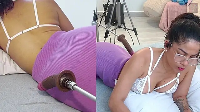 sara smith45 online show from 03-25-26, 10:43