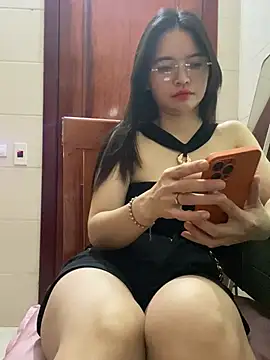 LiLi-Kirix99 online show from 06-01-26, 08:32