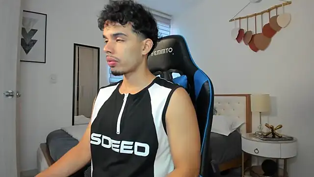 mateoleonee online show from 03-01-25, 07:15