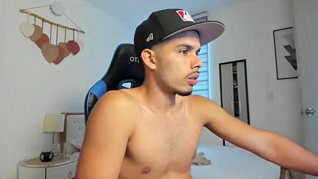 mateoleonee online show from 09-18-25, 06:21