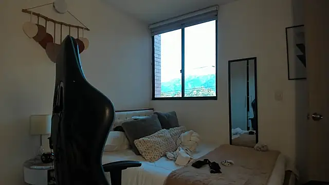 mateoleonee online show from 09-25-25, 09:29