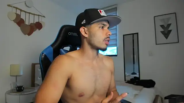 mateoleonee online show from 09-29-25, 07:30