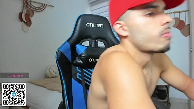 mateoleonee online show from 12-17-25, 08:26