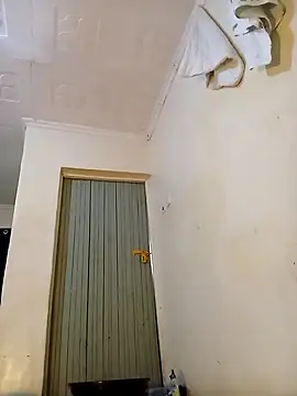 sexxylucia online show from 02-18-26, 12:56