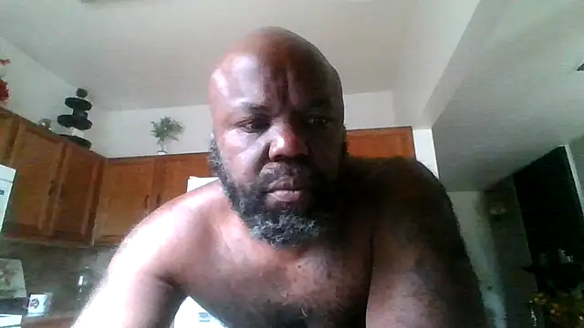 Snapshot of Willie8762 chatting on 07-17-26, 02:24 Willie8762 online show from 07-17-26, 02:24