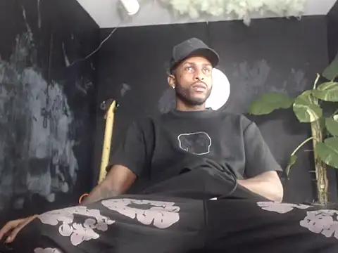 Ostinsanto online show from 02-20-26, 03:58