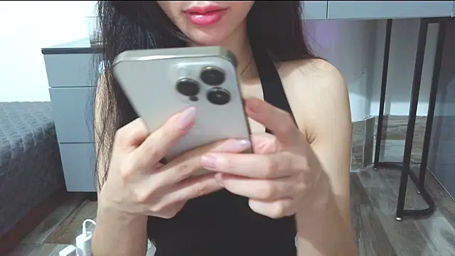 Baby-sexygirl01 online show from 04-04-26, 01:08