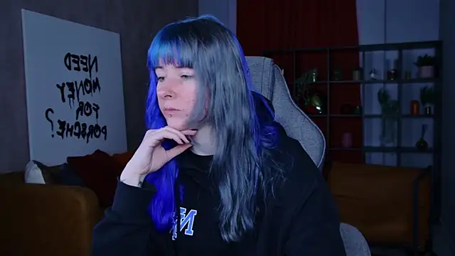 LexiWenford online show from 04-13-26, 02:50