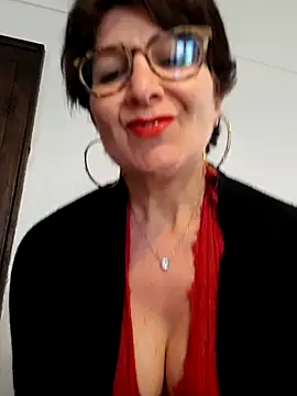 Viola8p online show from 05-14-26, 02:57