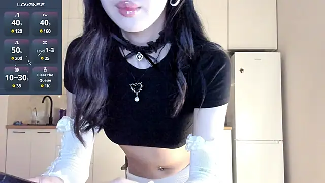 fairy di online show from 12-16-24, 08:26