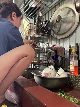 Linaannn online show from 03-04-26, 02:28