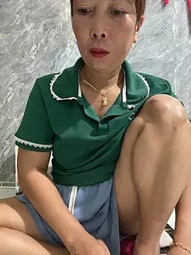 Linaannn online show from 05-22-26, 10:48