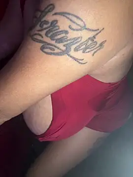 RoxiRedXXX online show from 05-16-26, 06:43