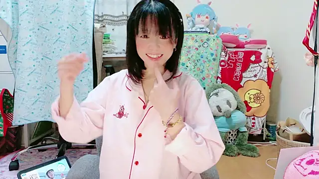 renapiyon8182 online show from 03-07-25, 07:27