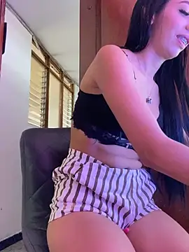 Lina10 online show from 04-05-26, 08:17