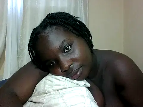 hotebbbyy online show from 12-14-25, 01:49