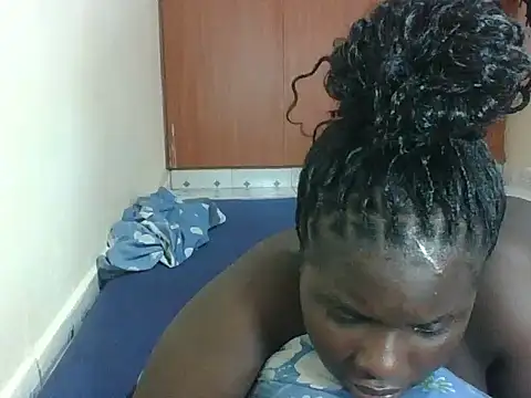 hotebbbyy online show from 03-05-26, 09:38