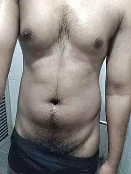 hottboy 39 online show from 05-10-26, 06:24