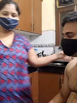 IND COUPLE1 online show from 02-12-25, 02:54