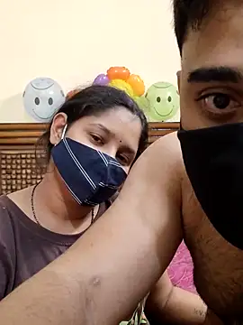 IND COUPLE1 online show from 02-15-25, 08:22