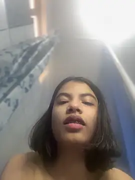 LiaOrtiz69 online show from 03-11-25, 03:02