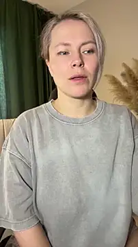 Snapshot of Charming_Daphny chatting on 04-12-26, 06:29 Charming Daphny online show from 04-12-26, 06:29