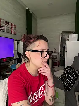 Hawitxui online show from 02-09-26, 12:09